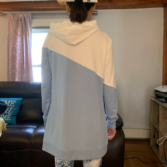 Puma long hoodie M - Picture 7 of 8